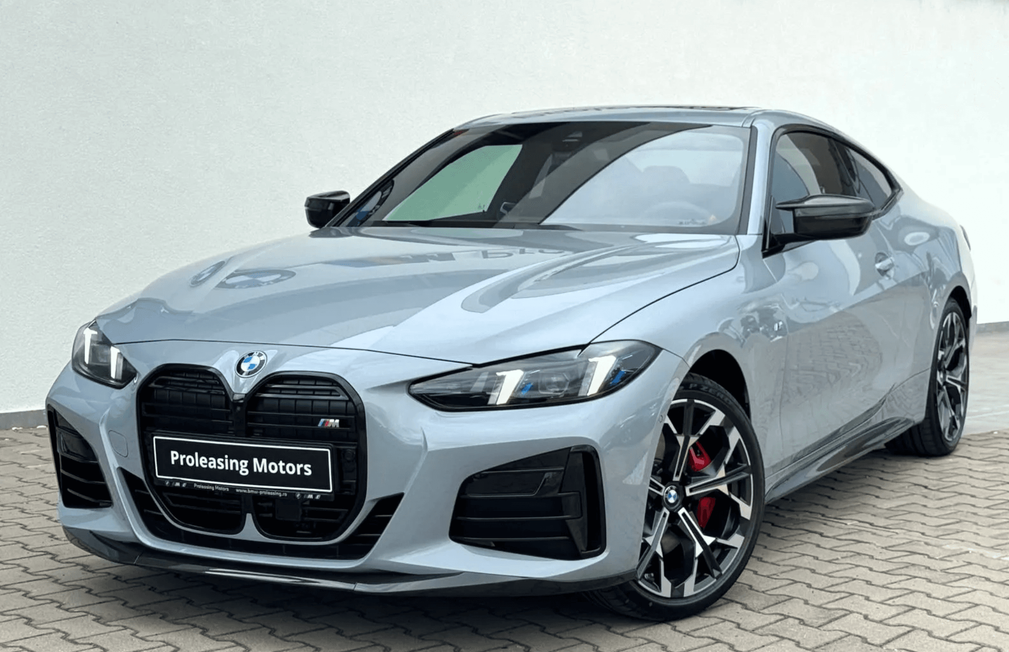 BMW M440i
